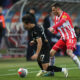 fudbaler Crvene zvezde na utakmici Mocart Superlige protiv Partizana, na stadionu Rajko Mitic, Beograd, 09.03.2024. foto: Marko Metlas Fudbal, 172. derbi, Partizan, Crvena zvezda, derbi, Superliga