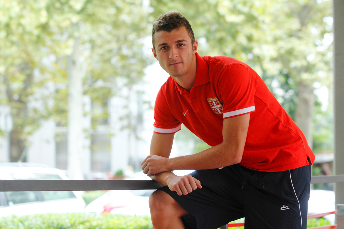 ALEKSANDAR CAVRIC fudbaler Genka, OFK Beograda i U21 mlade reprezentacije Srbije hotel M, Beograd, 02.09.2014. godine Foto: Marko Metlas Fudbal, Genk, OFK Beograd, Srbija, U21 mlada reprezentacija