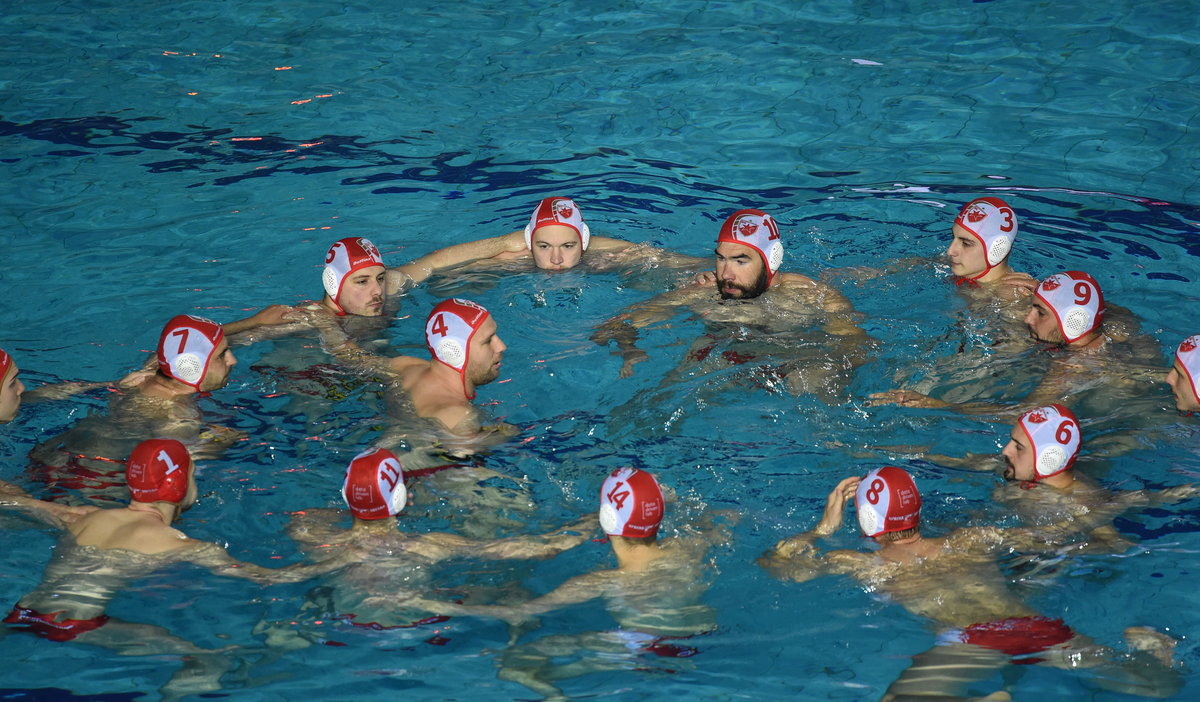 Vaterpolisti Crvene zvezde, na utakmici finala plejofa prvenstva drzave protiv Novog Beograda, na bazenu SC MGM. Beograd, 17.05.2023. foto: Nebojsa Parausic Vaterpolo, Crvena zvezda, Novi Beograd