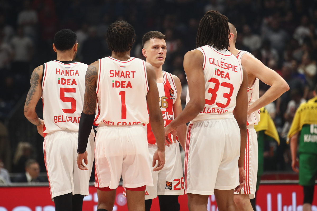 ADAM HANGA, JAVONTE SMART Dzavonte Smart, NEMANJA NEDOVIC, FREDDIE GILLESPIE Fredi Gilespi kosarkasi Crvene Zvezde na utakmici Evrolige protiv Zalgirisa u hali Beogradska Stark Arena, Beograd 09.02.2024. godine Foto: Ivica Veselinov / MN PRESS KOSARKA, BASKETBALL, EVROLIGA, EUROLEAGUE, CRVENA ZVEZDA, ZALGIRIS