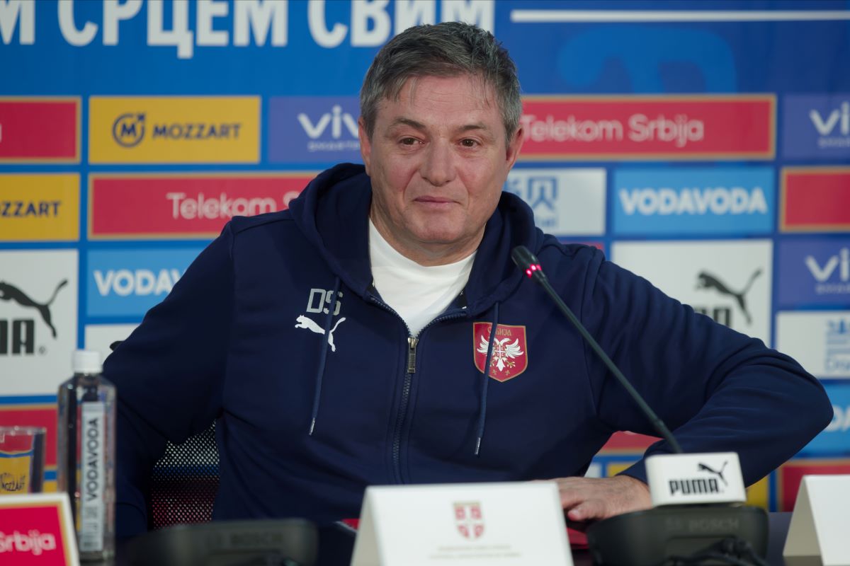 Piksi, konferencija: