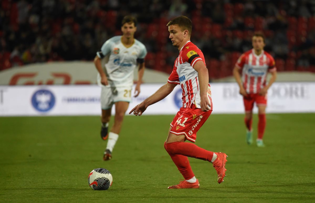 NIKOLA KNEZEVIC, fudbaler Crvene zvezde, na prijateljskoj utakmici protiv Zenita, na stadionu Rajko Mitic. Beograd, 23.03.2024. foto: Nebojsa Parausic Fudbal, Crvena zvezda, Zenit