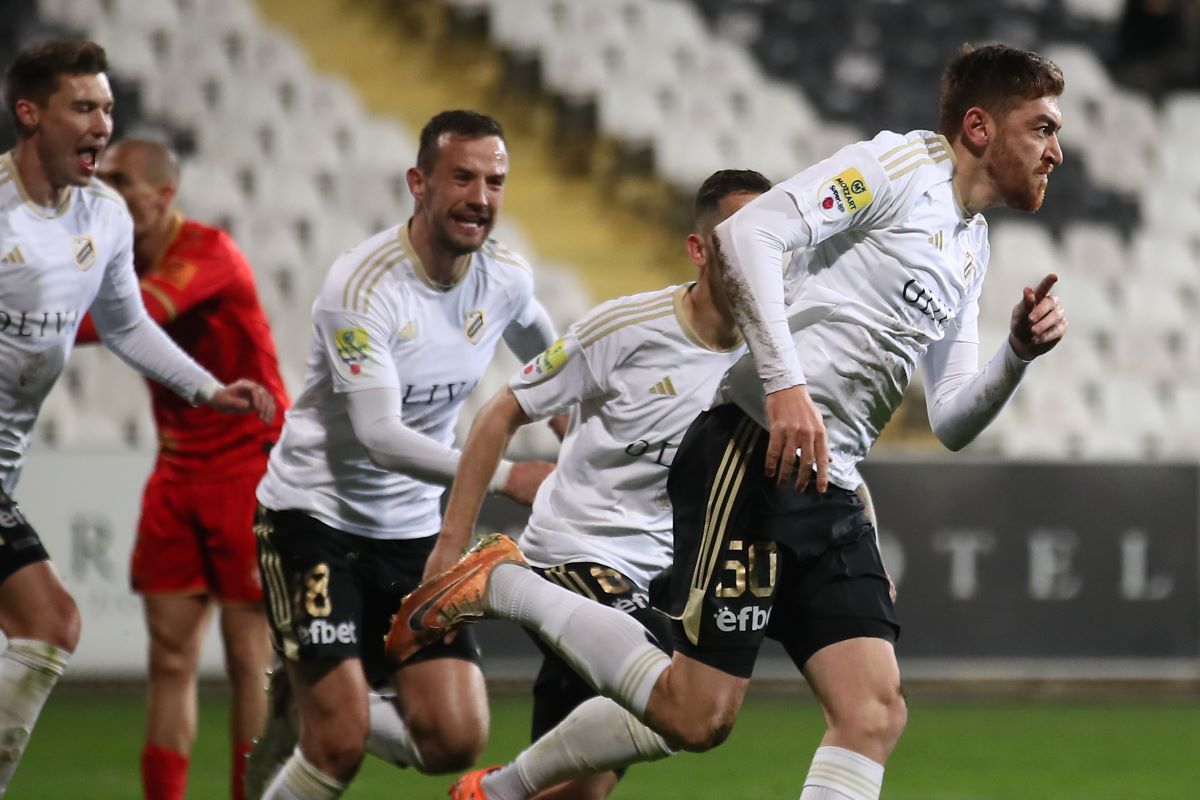 fudbaler Cukarickog na utakmici Mocart Superlige protiv Napretka na stadionu Cukarickog, Beograd 01.03.2024. godine Foto: Ivica Veselinov / MN PRESS FUDBAL, FOOTBALL, MOZZART SUPERLIGA, PRVENSTVO SRBIJE, NATIONAL CHAMPIONSHIP, FK CUKARICKI, FK NAPREDAK KRUSEVAC