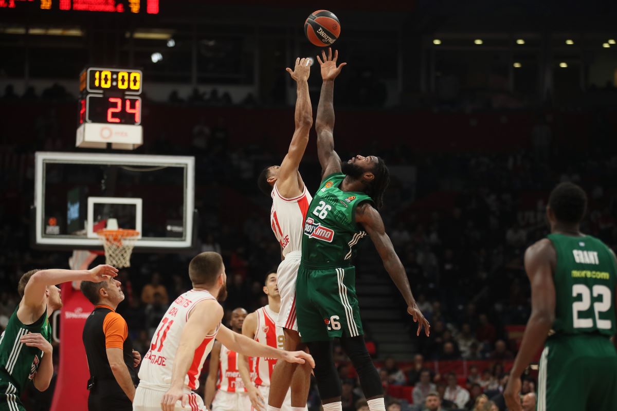 kosarkas Crvene Zvezde na utakmici Evrolige protiv Panatinaikosa u hali Beogradska Stark Arena, Beograd 20.03.2024. godine Foto: Ivica Veselinov / MN PRESS KOSARKA, BASKETBALL, EVROLIGA, EUROLEAGUE, CRVENA ZVEZDA, PANATINAIKOS, PANATHINAIKOS