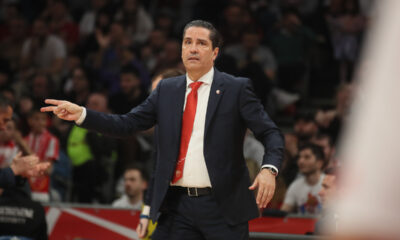 Trener Crvene Zvezde na utakmici Evrolige protiv Virtusa u hali Beogradska Stark Arena, Beograd 22.03.2024. godine Foto: Ivica Veselinov / MN PRESS KOSARKA, BASKETBALL, EVROLIGA, EUROLEAGUE, CRVENA ZVEZDA, VIRTUS