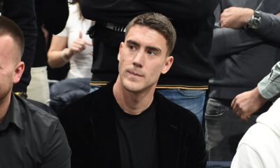 DUSAN VLAHOVIC, fudbaler Juventusa i bivsi fudbaler Partizana, na utakmici Evrolige protiv Barselone, u Beogradskoj Stark areni. Beograd, 28.03.2023. foto: Nebojsa Parausic Kosarka, Euroleague, Partizan, Barselona