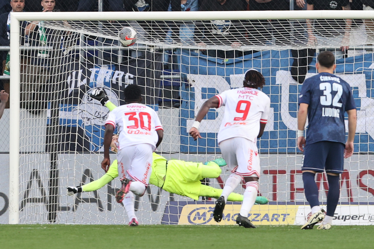 fudbaler Crvene zvezde na utakmici Mocart Superlige protiv TSC Backa Topola na stadionu TSC arena, Backa Topola 02.03.2024. godine Foto: Milan Rasic Fudbal, TSC Backa Topola, Crvena zvezda, prvenstvo Srbije