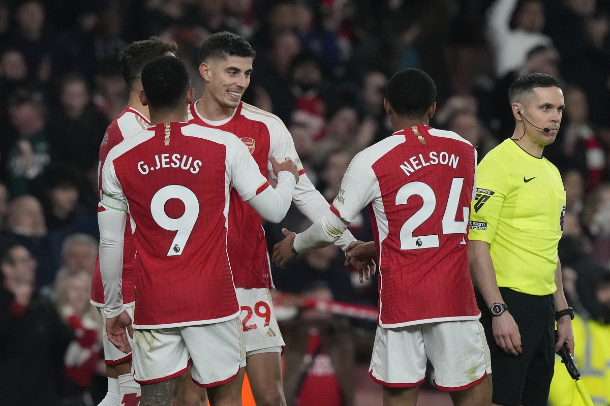 Arsenal's Kai Havertz, centre, celebrates with teammates after the English Premier League soccer match between Arsenal and Brentford at the Emirates Stadium in London, England, Saturday, March 9, 2024. (AP Photo/Frank Augstein)