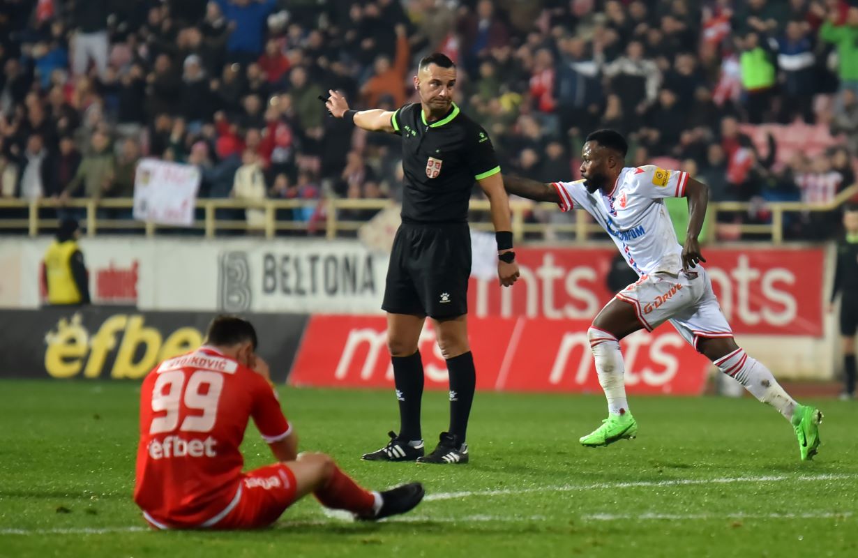 , fudbaler Crvene zvezde, na prvenstvenoj utakmici protiv Radnickog, na stadionu Cair. Nis, 13.03.2024.