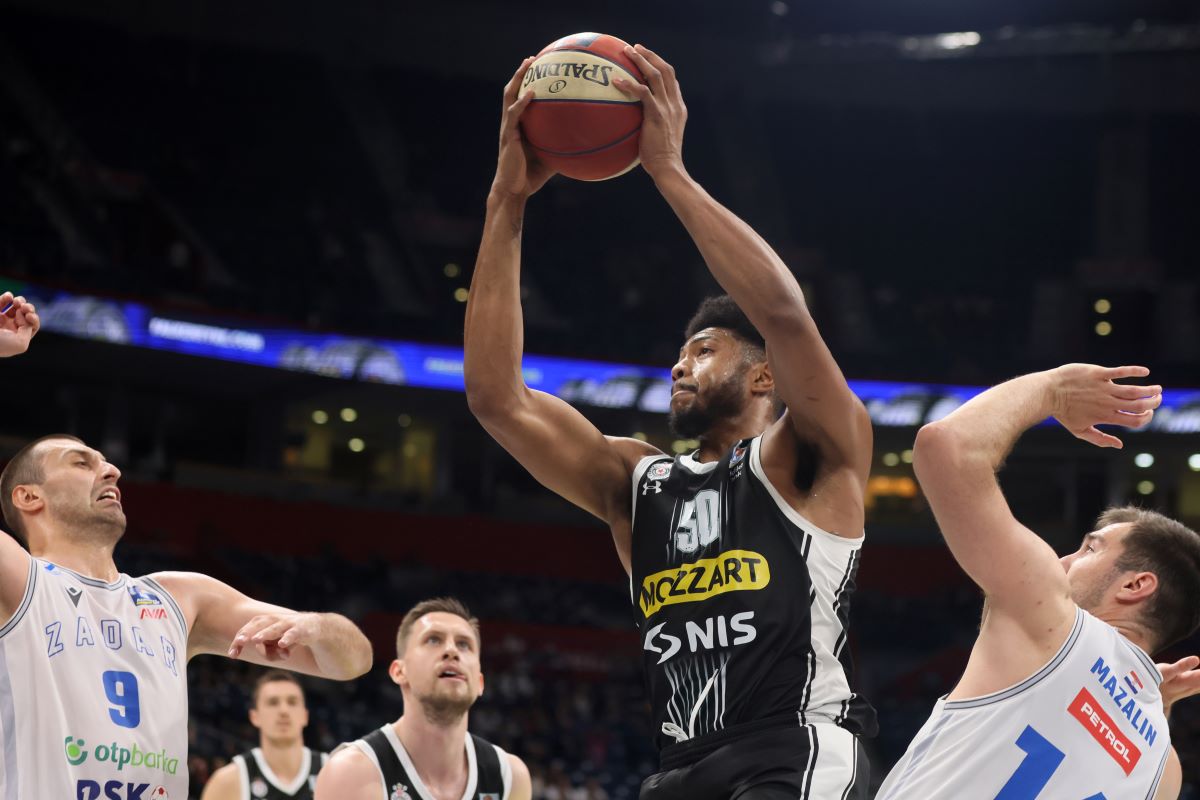 kosarkas Partizana na utakmici Jadranske ABA lige protiv Zadra u hali Beogradska arena, Beograd 08.04.2024. godine Foto: Marko Metlas Kosarka, Partizan, Jadranska ABA liga, Zadar, Aba liga