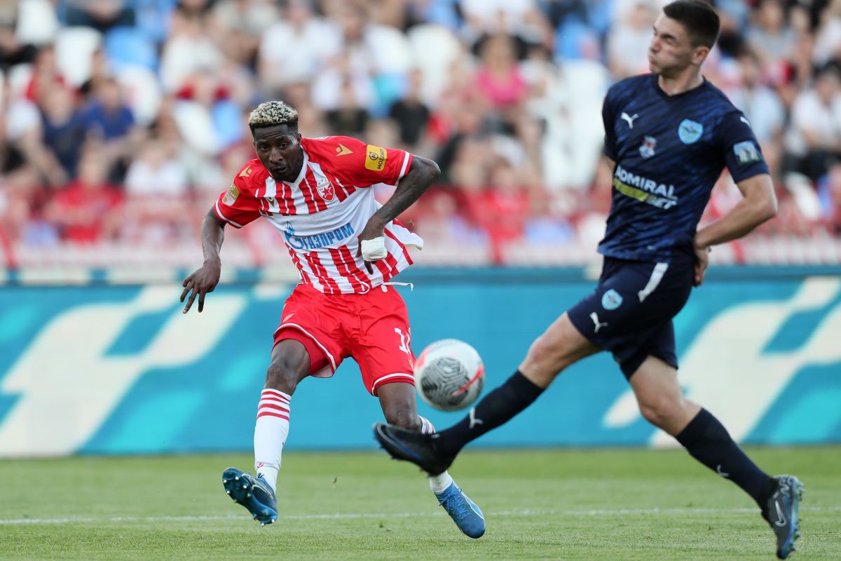 fudbaler Crvene zvezde na utakmici Superlige Prvenstva Srbije protiv Zeleznicar Pancevo na stadionu Rajka Mitica, Beograd, 14.04.2024. godine Foto: Marko Metlas Fudbal, Crvena zvezda, Superliga Prvenstvo Srbije, Zeleznicar Pancevo