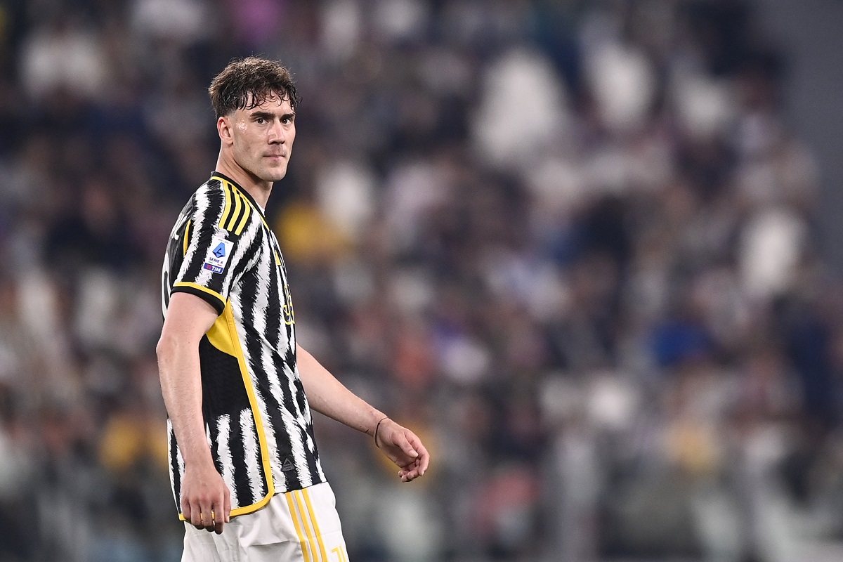 Juventus' Dusan Vlahovic looks on during the Serie A soccer match between Juventus FC and Fiorentina at the Juventus stadium in Turin, Italy, Sunday April 7, 2024. (Fabio Ferrari/LaPresse via AP)