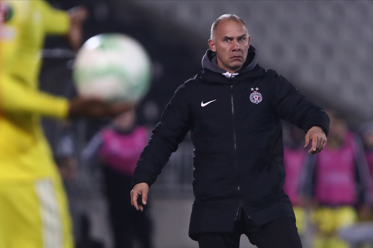 ALBERT NADJ pomocni trener fudbalera Partizana na utakmici UEFA Lige Konferencija protiv Serifa iz Moldavije na stadionu Partizana, Beograd 23.02.2023. godine Foto: Ivica Veselinov / MN PRESS FUDBAL, FOOTBALL, FK PARTIZAN, FC SHERIFF, UEFA CONFERENCE LEAGUE, LIGA KONFERENCIJA