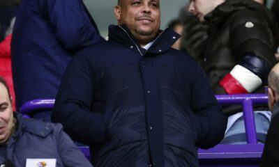 FILE - Former Real Madrid player Ronaldo Nazário, now president of Valladolid, looks out onto the pitch before a Spanish La Liga soccer match between Valladolid and Real Madrid in Valladolid, Spain, Friday, Dec. 30, 2022. Two-time World Cup winner Nazário agreed to sell his stake in embattled Brazilian soccer club Cruzeiro, Monday, April 29, 2024. (AP Photo/Pablo Garcia, File)