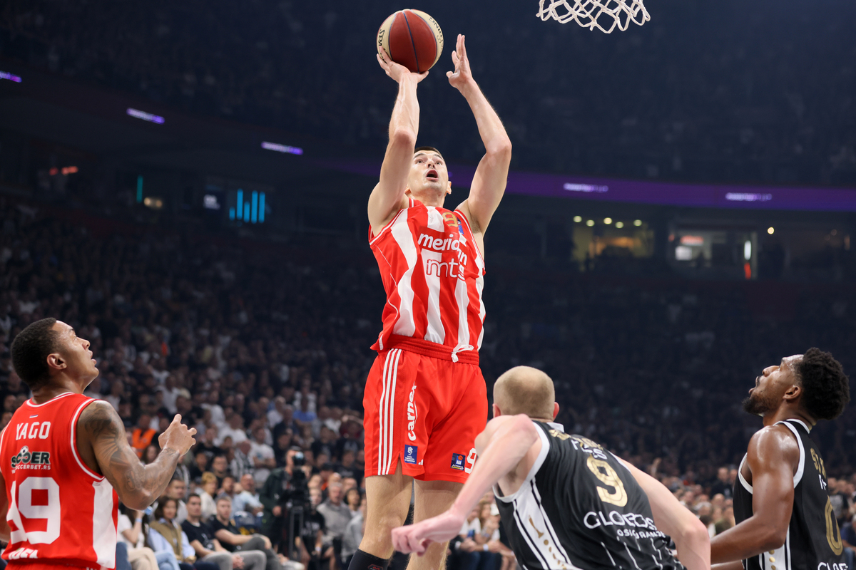 kosarkas Partizana na utakmici finala plej ofa ABA lige protiv Crvene zvezde u hali Beogradska arena, Beograd 19.05.2024. godine Foto: Marko Metlas Kosarka, Aba liga, Partizan, Crvena zvezda, Plej of