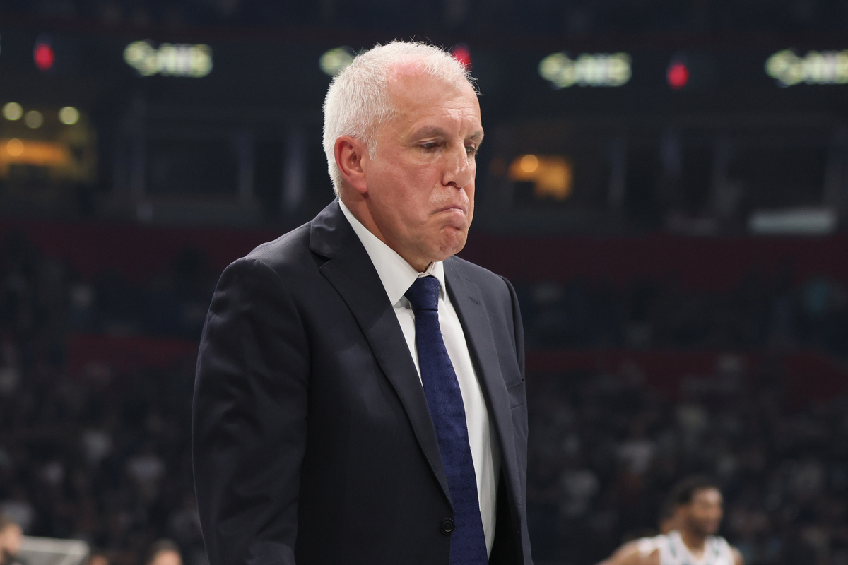 trener Partizana na utakmici polufinala plej ofa ABA lige protiv Buducnosti u hali Beogradska arena, Beograd 10.05.2024. godine Foto: Marko Metlas Kosarka, ABA liga, Partizan, Buducnost, Plej of, Polufinale