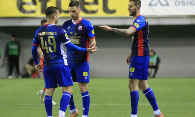 ALEKSA VUKANOVIC, ANDRIJA RADULOVIC, UROS NIKOLIC fudbaleri Vojvodine Novi Sad na utakmici Superlige Prvenstva Srbije protiv IMT na stadionu Vozdovca, Beograd 12.03.2024. godine Foto: MN PRESS Fudbal, IMT, Superliga Prvenstvo Srbije, Vojvodina Novi Sad