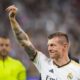 Real Madrid's Toni Kroos gestures ahead the Spanish La Liga soccer match between Real Madrid and Betis at the Santiago Bernabeu stadium in Madrid, Spain, Saturday, May 25, 2024. (AP Photo/Manu Fernandez)