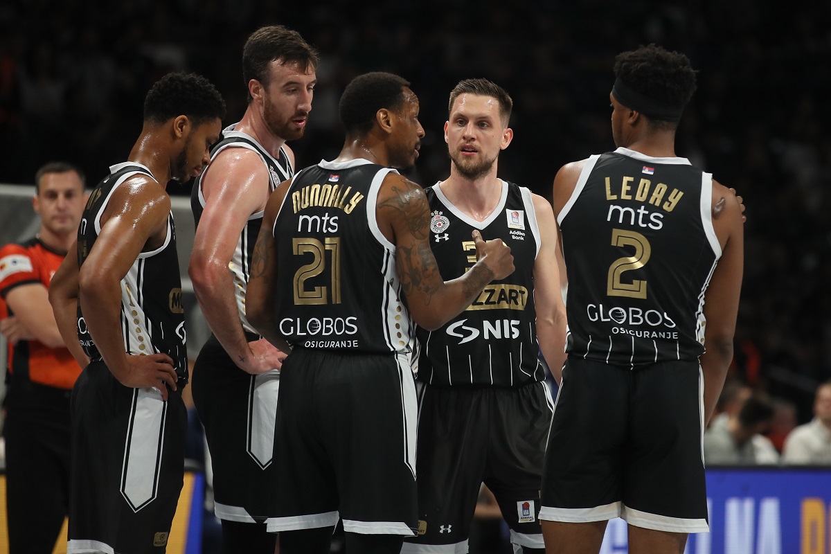 Stranci iz Partizana, Naneli, Doužer, Ponitka, Kaminski, Ledej