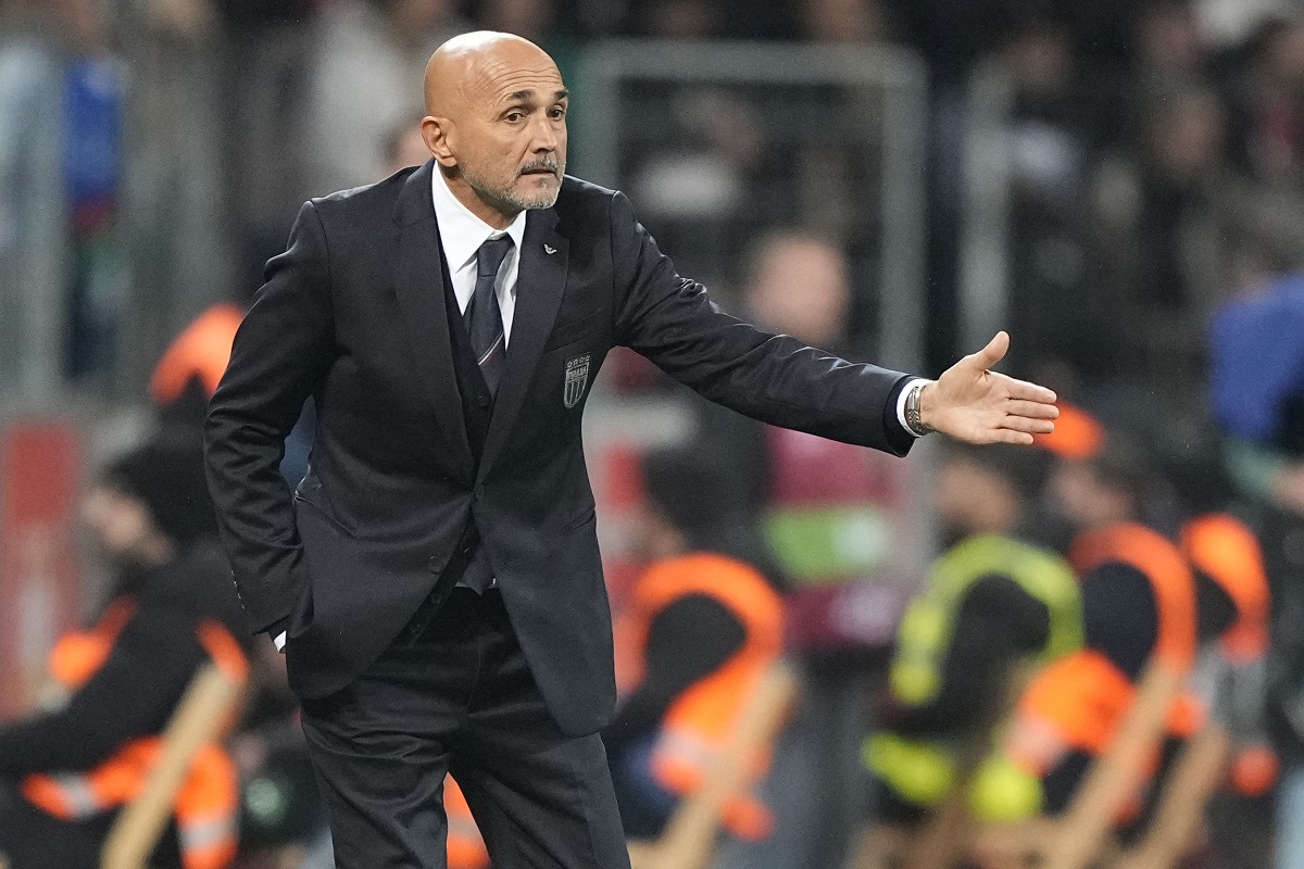 FILE - Italy's head coach Luciano Spalletti gestures during the Euro 2024 group C qualifying soccer match between Ukraine and Italy at the BayArena in Leverkusen, Germany, Monday, Nov. 20, 2023. Just like last time, Italy’s national soccer team is heading into the European Championship following the ignominy of failing to qualify for the World Cup. (AP Photo/Martin Meissner, File) euro 2024