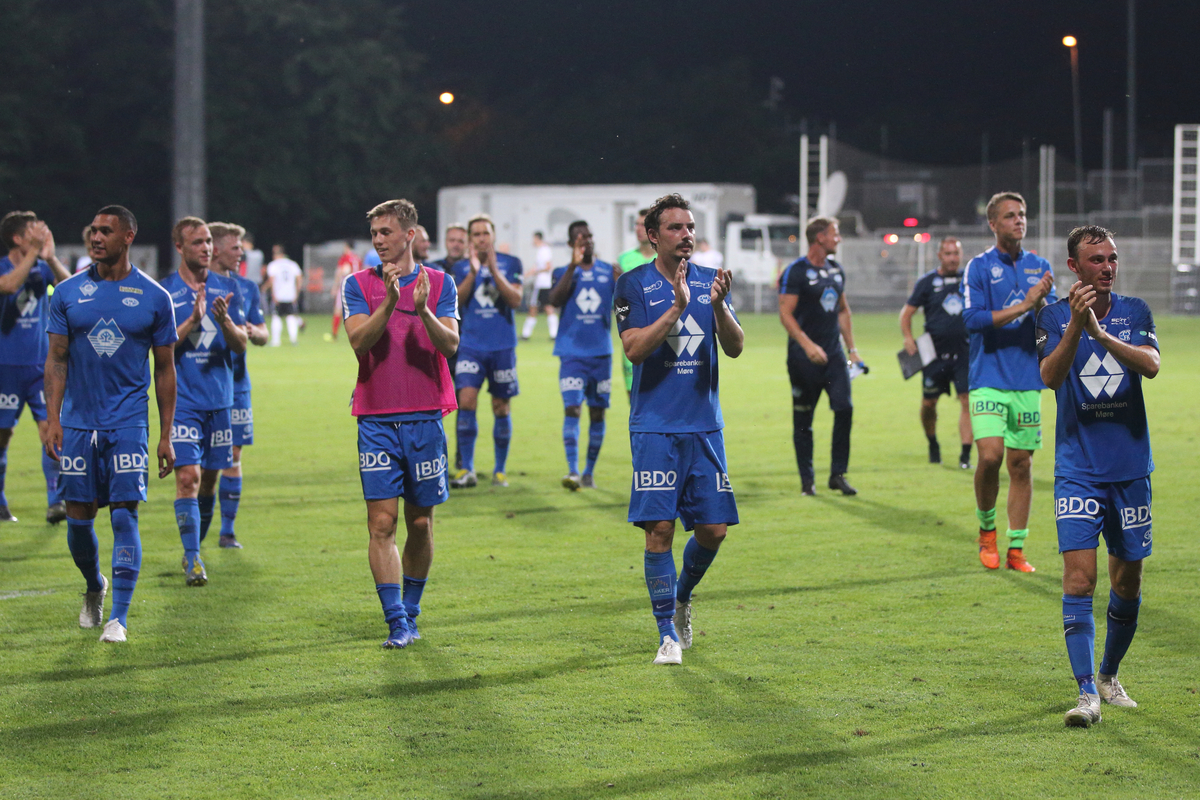 VEGARD FORREN Vegard Foren , FREDRIK AURSNES RADOST fudbalera Moldea na utakmici kvalifikacija za UEFA Ligu Evropa protiv Cukarickog na stadionu Cukarickog, Beograd 31.07.2019. godine Foto: Marko Metlas Fudbal, Cukaricki, Kvalifikacije UEFA Liga Evropa, Molde