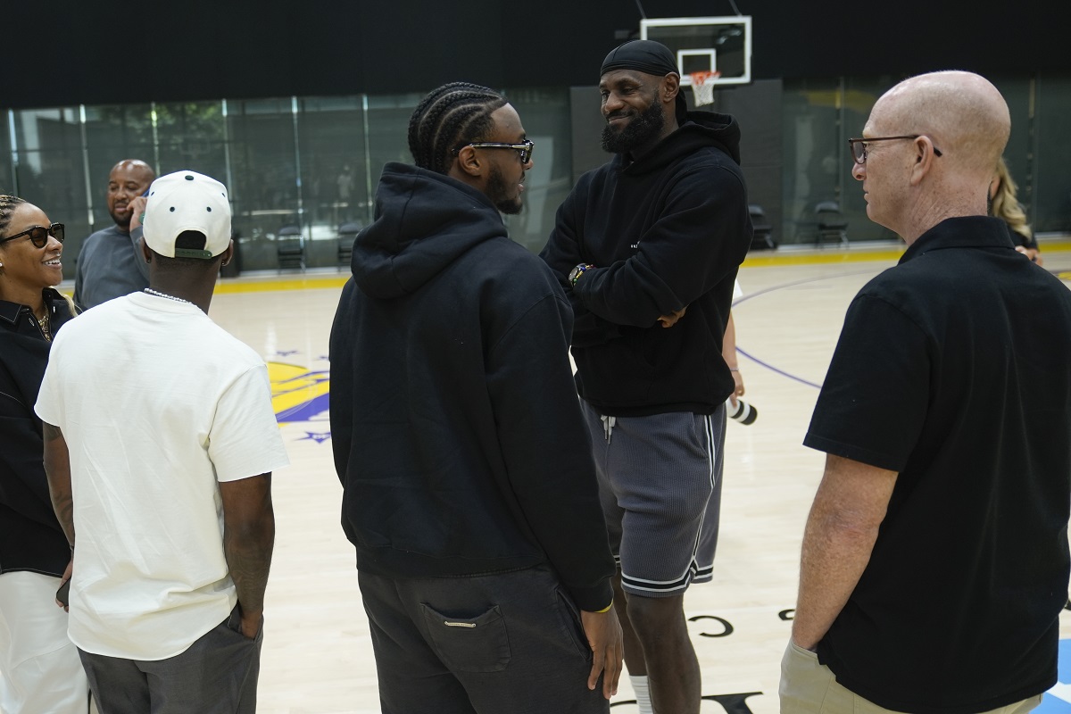 Broni Džejms i Lebron Džejms