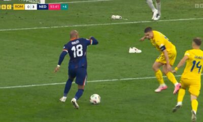 Donijel Malen - Holandija - Rumunija patike na terenu