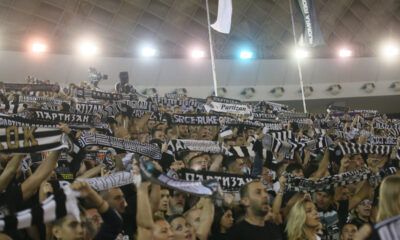 Navijači Partizana na prijateljskoj utakmici protiv AEK-a u hali 3 Beogradskog Sajma, Beograd 13.09.2024. godine Foto: Ivica Veselinov / MN PRESS KOSARKA, BASKETBALL, PARTIZAN, AEK