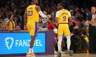 Lebron i Broni Džejms