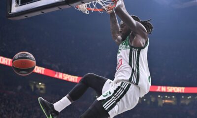 kosarkas i trener Panatinaikosa na utakmici Evrolige protiv Partizana u hali Stark Beogradska arena, Beograd 05.12.2024. godine Foto: Marko Metlas Kosarka, Partizan, Evroliga, Panatinaikos Atina