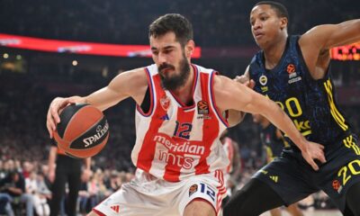 kosarkas Crvene zvezde na utakmici Evrolige protiv Fenerbahcea Istanbul u hali Beogradska arena, Beograd 15.01.2025. godine Foto: Marko Metlas Kosarka, Crvena zvezda, Evroliga, Fenerbahce Istanbul