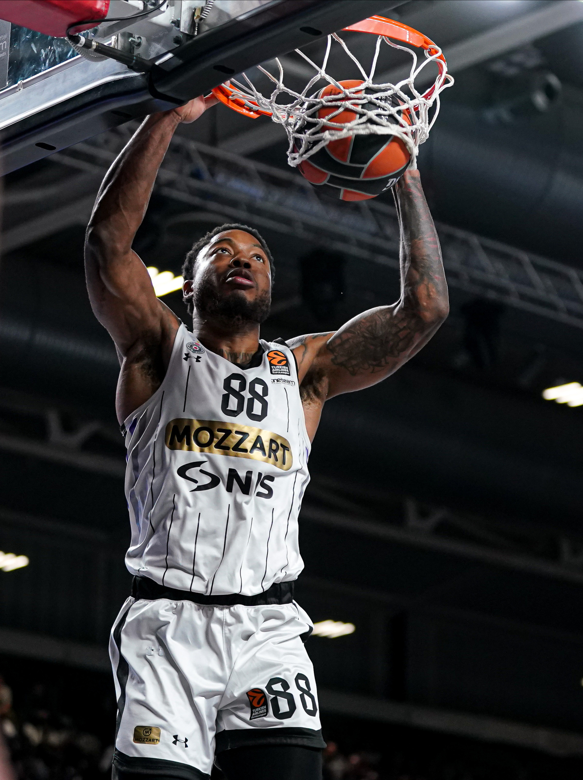 VIRTUS vs PARTIZAN u Virtus Segafredo Arena Bologna, 05.02.2025. photo: MN PRESS / cd BASKETBALL, EUROLEAGUE, VIRTUS, PARTIZAN,