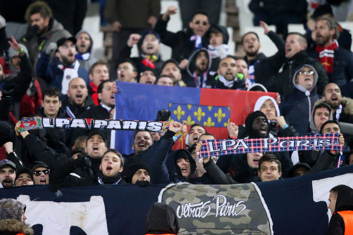 NAVIJACI fudbalera Pari Sen Zermena PSZ na utakmici UEFA Lige Sampiona protiv Crvene zvezde na stadionu Rajko Mitic, Beograd 11.12.2018. godine Foto: Marko Metlas Fudbal, Crvena zvezda, UEFA Liga Sampiona , Pari Sen Zermen PSG