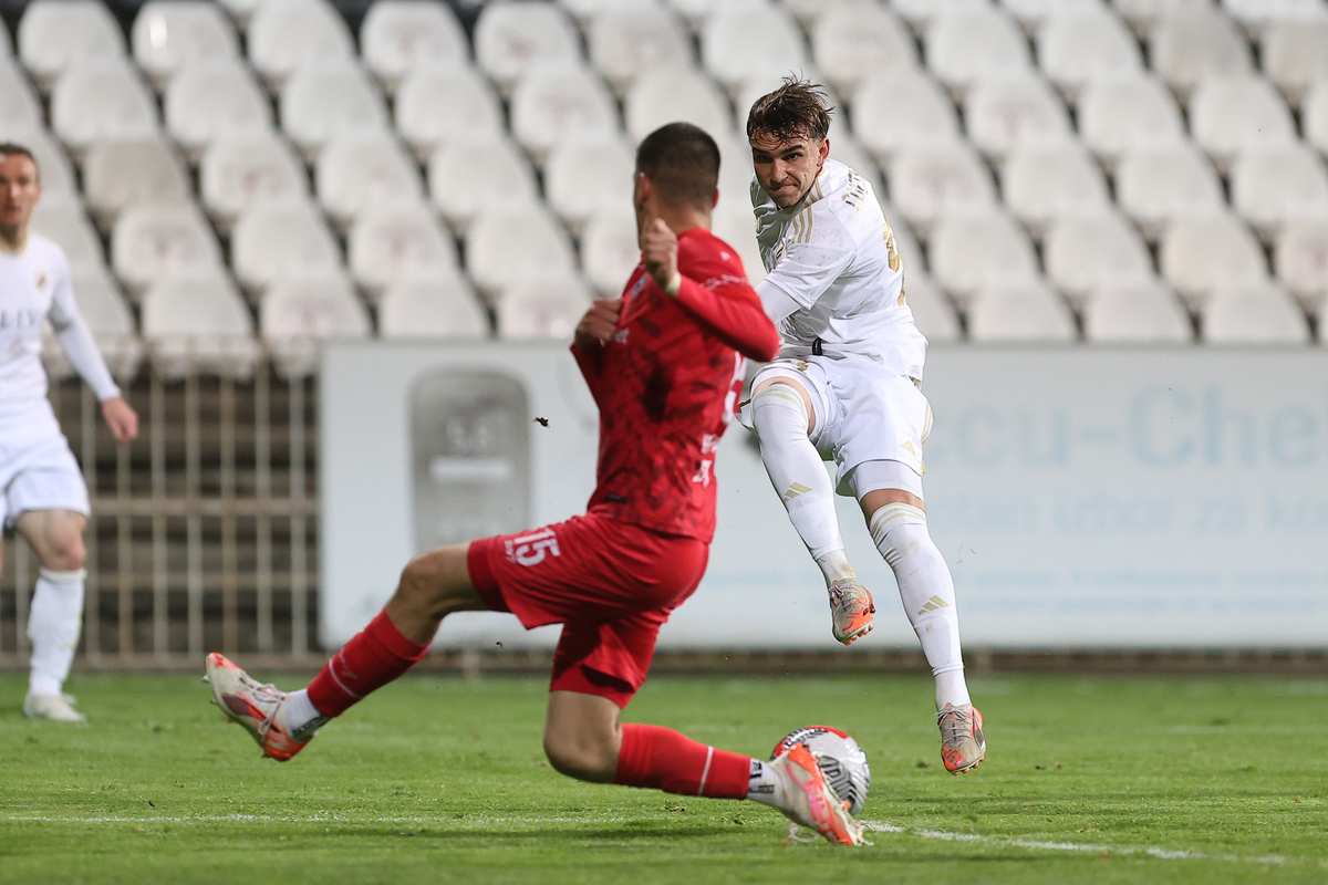 MIHAJLO CVETKOVIC fudbaler Cukarickog na utakmici Mocart Superlige protiv IMT-a na stadionu Cukarickog, Beograd 07.04.2025. godine Foto: Ivica Veselinov / MN PRESS FUDBAL, FOOTBALL, MOZZART SUPERLIGA, PRVENSTVO SRBIJE, NATIONAL CHAMPIONSHIP, FK CUKARICKI, FK IMT NOVI BEOGRAD