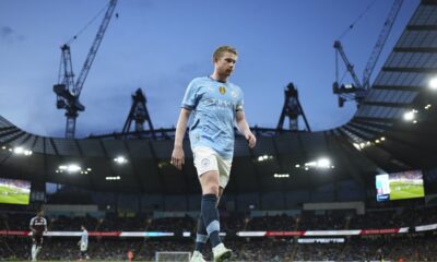Manchester City's Kevin De Bruyne during the English Premier League soccer match between Manchester City and Aston Villa at Etihad stadium in Manchester, England, Tuesday, April 22, 2025. (AP Photo/Jon Super)