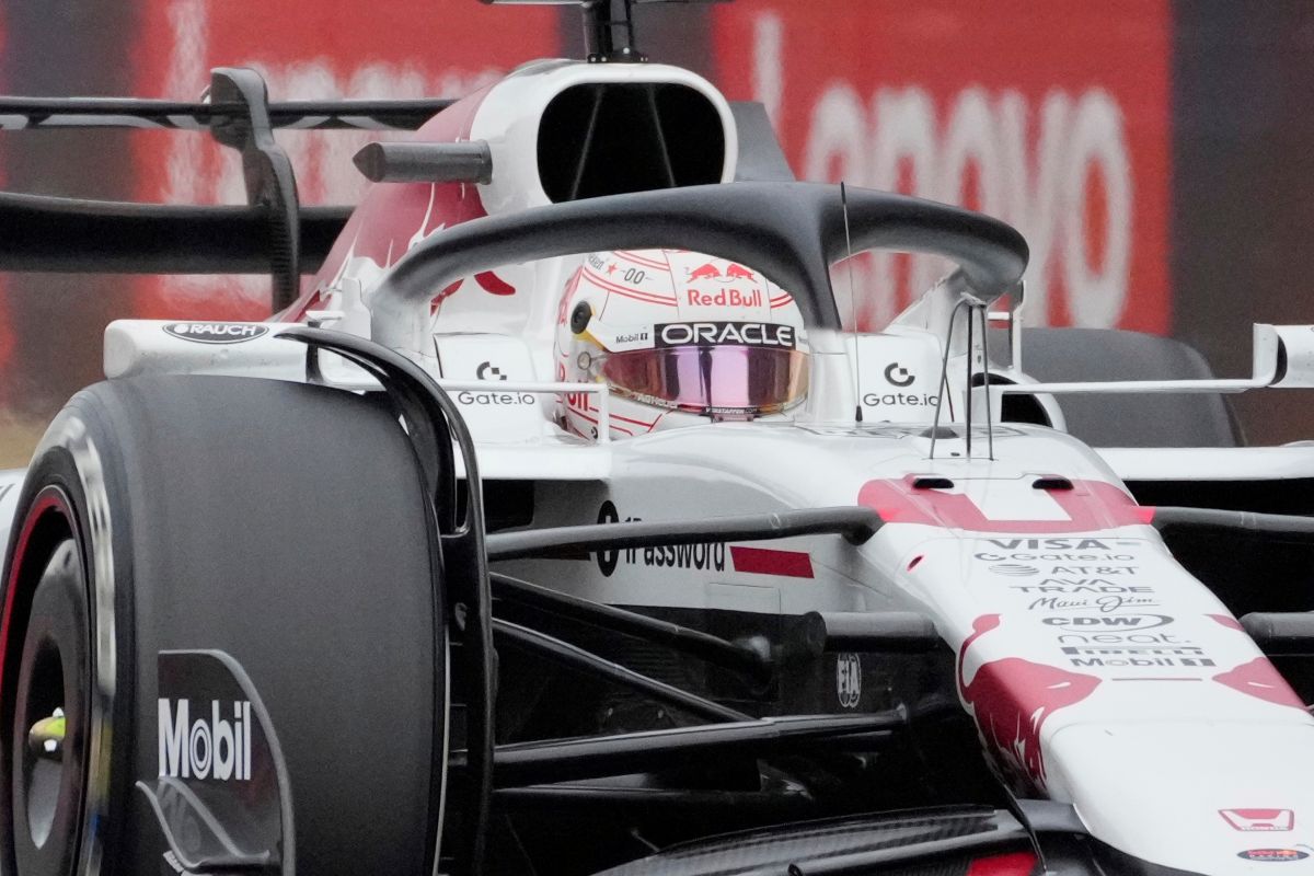 Red Bull driver Max Verstappen of the Netherlands steers his car during the Japanese Formula One Grand Prix race at the Suzuka Circuit in Suzuka, central Japan, Sunday, April 6, 2025. (AP Photo/Shuji Kajiyama, Pool)