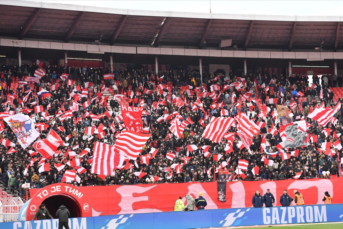 fudbaler Crvene zvezde na utakmici Superlige Prvenstva Srbije protiv OFK Beograda na stadionu Rajka Mitica, Beograd, 06.04.2025. godine Foto: Marko Metlas Fudbal, Crvena zvezda, Superliga Prvenstvo Srbije, OFK Beograd