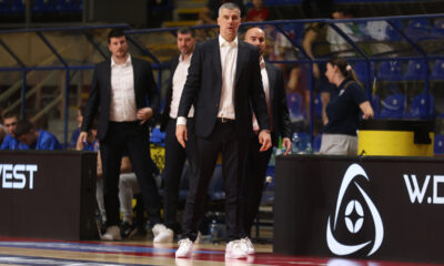 Trener Spartaka na utakmici polufinala Super Kosarkaske Lige Srbije protiv Crvene zvezde u hali Aleksandar Nikolic, Beograd 14.06.2025. godine Foto: Ivica Veselinov / MN PRESS KOSARKA, BASKETBALL, KLS, KOSARKASKA LIGA SRBIJE, CRVENA ZVEZDA, SPARTAK SUBOTICA, PRVENSTVO SRBIJE, NATIONAL CHAMPIONSHIP