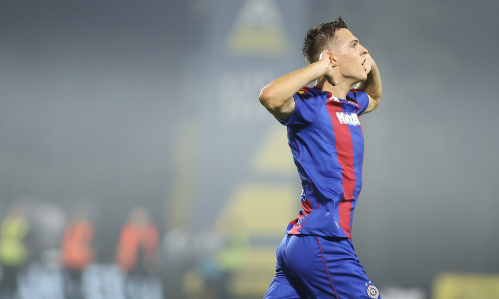 fudbaler Partizana na utakmici Mocart Superlige Srbije protiv Zeleznicara na stadionu SC Mladost, Pancevo 20.07.2025. godine Foto: Ivica Veselinov / MN PRESS FUDBAL, FOOTBALL, MOZZART SUPERLIGA, PRVENSTVO SRBIJE, NATIONAL CHAMPIONSHIP, PARTIZAN, FK ZELEZNICAR PANCEVO