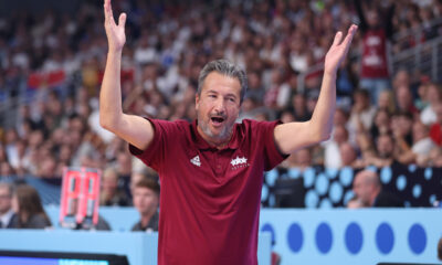 Selektor reprezentacije Letonije na utakmici Evropskog Prvenstva protiv Srbije u hali Saomi Arena, Riga 30.08.2025. godine Foto: Ivica Veselinov / MN PRESS KOSARKA, BASKETBALL, SRBIJA, SERBIA, LATVIA, LETONIJA, EUROBASKET 2025, XIAOMI ARENA