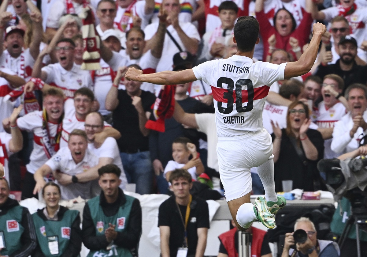 Stuttgart's Chema Andres celebrates after scoring the opening goal during the German Bundesliga soccer match between VfB Stuttgart and Borussia Moenchengladbach in Stuttgart, Germany, Saturday, Aug. 30, 2025. (Marijan Murat/dpa via AP)