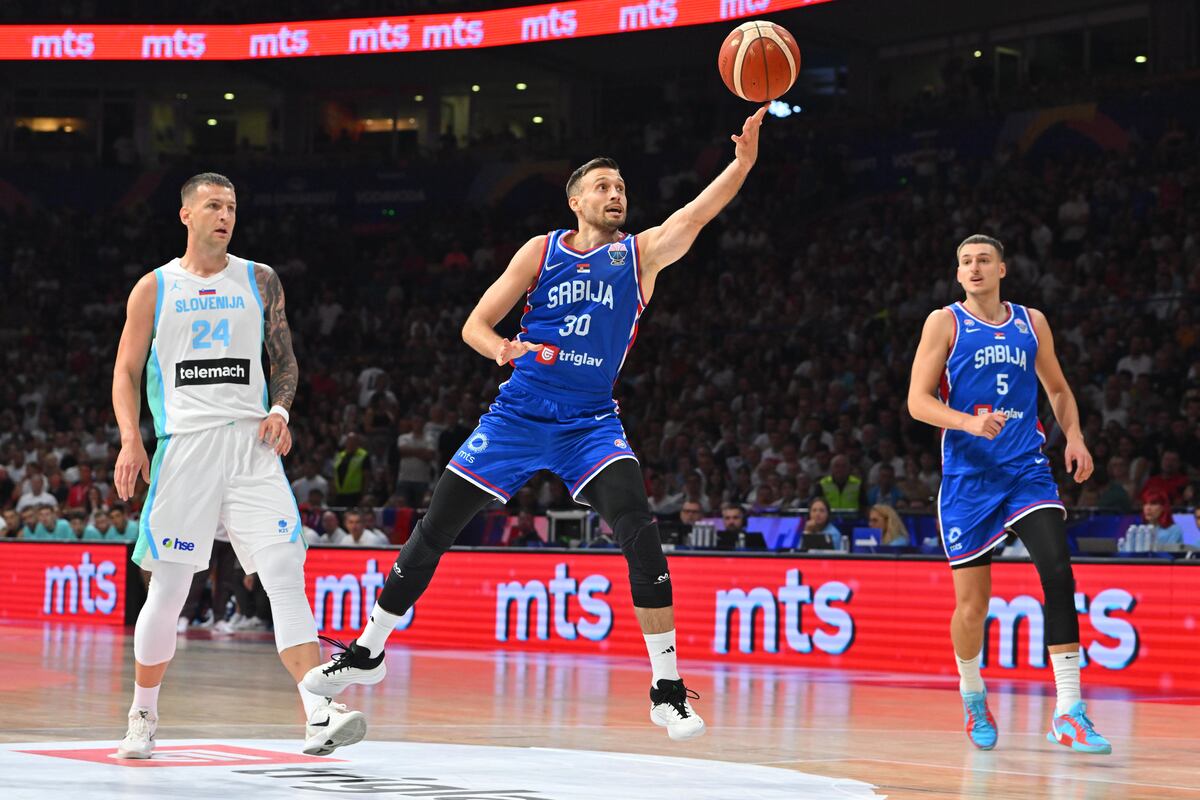 kosarkas reprezentacije Srbije na prijateljskoj utakmici protiv Slovenije u hali Beogradska arena, Beograd 21.08.2025. godine Foto: Marko Metlas Kosarka, Srbija, Slovenija, Prijateljska utakmica