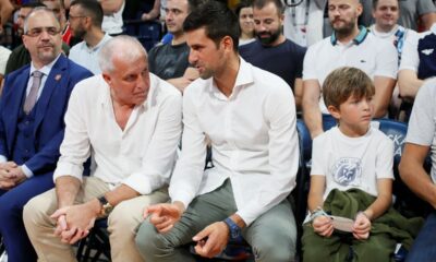ZELJKO OBRADOVIC trener i NOVAK DJOKOVIC teniser na utakmici kvalifikacija za FIBA svetsko prventsvo izmedju Srbije i Grcke u Beogradskoj Areni, Beograd 25.08.2022. godine Foto: Ivica Veselinov / MN PRESS KOSARKA, BASKETBALL, SRBIJA, GRCKA, SERBIA, GREECE, FIBA, WORLD CUP, QUALIFICATIONS, KVALIFIKACIJE