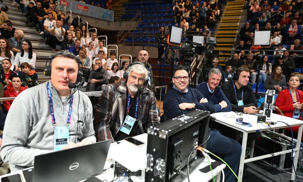 SLOBODAN SARENAC, VLADIMIR KUZMANOVIC, ILIJA KOVACIC, MARIN SEDLACEK, DARKO PLAVSIC, JELENA LUKIC, komentatori na utakmici FIBA kvalifikacija za Evropsko prvenstvo Srbija - Danska, u hali Aleksandar Nikolic. Beograd, 24.11.2024. foto: Nebojsa Parausic Kosarka, FIBA, Srbija, Danska