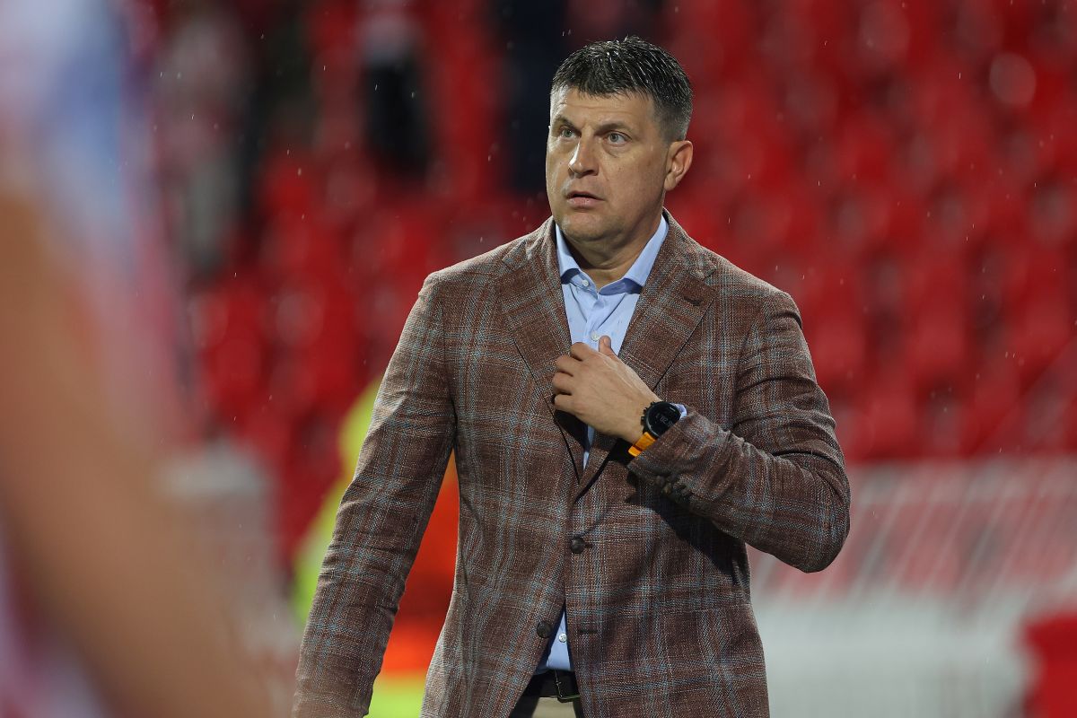 VLADAN MILOJEVIC trener fudbalera Crvene Zvezde na utakmici UEFA Lige Evropa protiv Seltika na stadionu Rajko Mitic, Beograd 24.09.2025. godine Foto: Ivica Veselinov / MN PRESS FUDBAL, FOOTBALL, UEFA EUROPA LEAGUE, LIGA EVROPE, CRVENA ZVEZDA, RED STAR, SELTIK, CELTIC FC