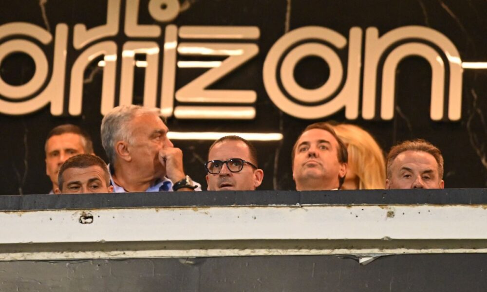 fudbaler Crvene zvezde na utakmici Superlige Prvenstva Srbije protiv Partizana na stadionu Partizana, Beograd, 20.09.2025. godine Foto: Marko Metlas Fudbal, Crvena zvezda, Superliga Prvenstvo Srbije, Partizan