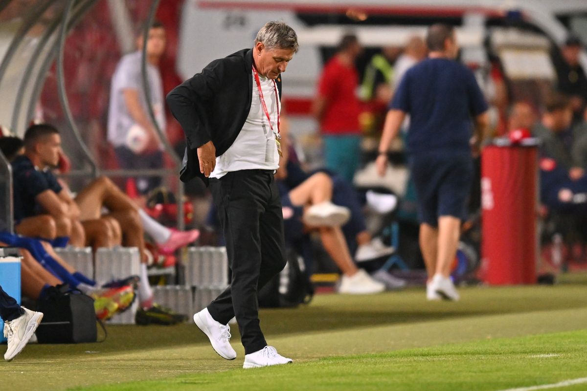 fudbaler reprezentacije Srbije na utakmici kvalifikacija za FIFA Svetsko prvenstvo protiv Engleske na stadionu Rajko Mitic, Beograd 09.09.2025. godine Foto: Marko Metlas Fudbal, Reprezentacija, Srbija, Engleska, Kvalifikacije za Svetsko prvenstvo