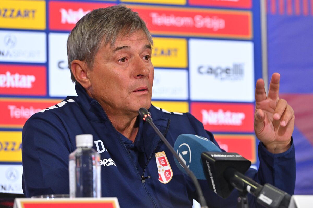 DRAGAN STOJKOVIC PIKSI selektor i trener fudbalske reprezentacije Srbije pres konferencija u sportskom centru FSS, Stara Pazova 01.09.2025. godine Foto: Marko Metlas Fudbal, Srbija, Pres konferencija