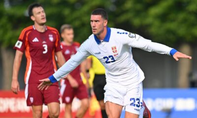 fudbaler reprezentacije Srbije na utakmici kvalifikacija za FIFA Svetsko prvenstvo protiv Letonije na stadionu Daugava, Riga 06.09.2025. godine Foto: Marko Metlas Fudbal, Reprezentacija, Srbija, Letonija, Kvalifikacije za Svetsko prvenstvo