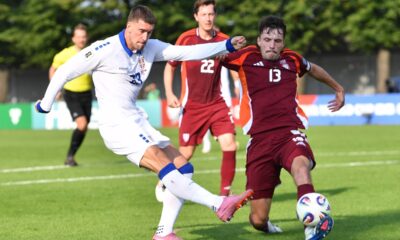 fudbaler reprezentacije Srbije na utakmici kvalifikacija za FIFA Svetsko prvenstvo protiv Letonije na stadionu Daugava, Riga 06.09.2025. godine Foto: Marko Metlas Fudbal, Reprezentacija, Srbija, Letonija, Kvalifikacije za Svetsko prvenstvo